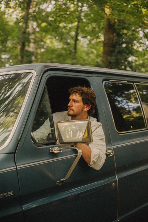 LM small PRESS PHOTO 3